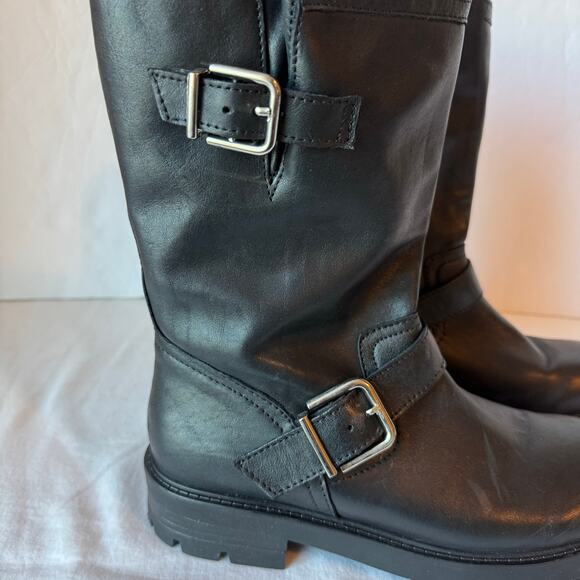 Steve Madden Women's Gleeson Leather Moto Pull On Boot 7 Black Buckles Edgy - Picture 2 of 13
